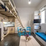 Γκαρσονιέρα #2 Υπνοδωμάτιο Σε Οντά